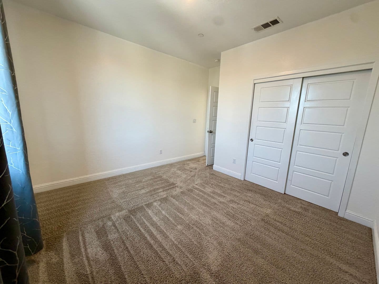 Fresno House: 5817 E Truman Ave