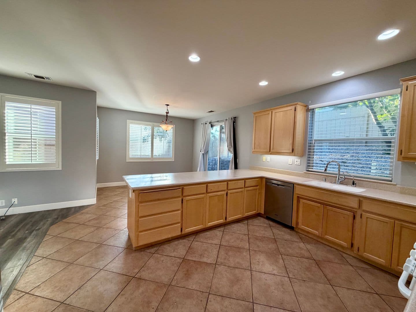 Paso Robles House: 904 Larable Ct