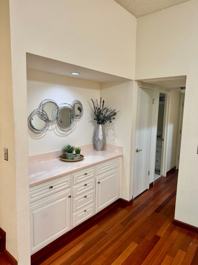 Fresno House: 2890 Huntington Blvd #150