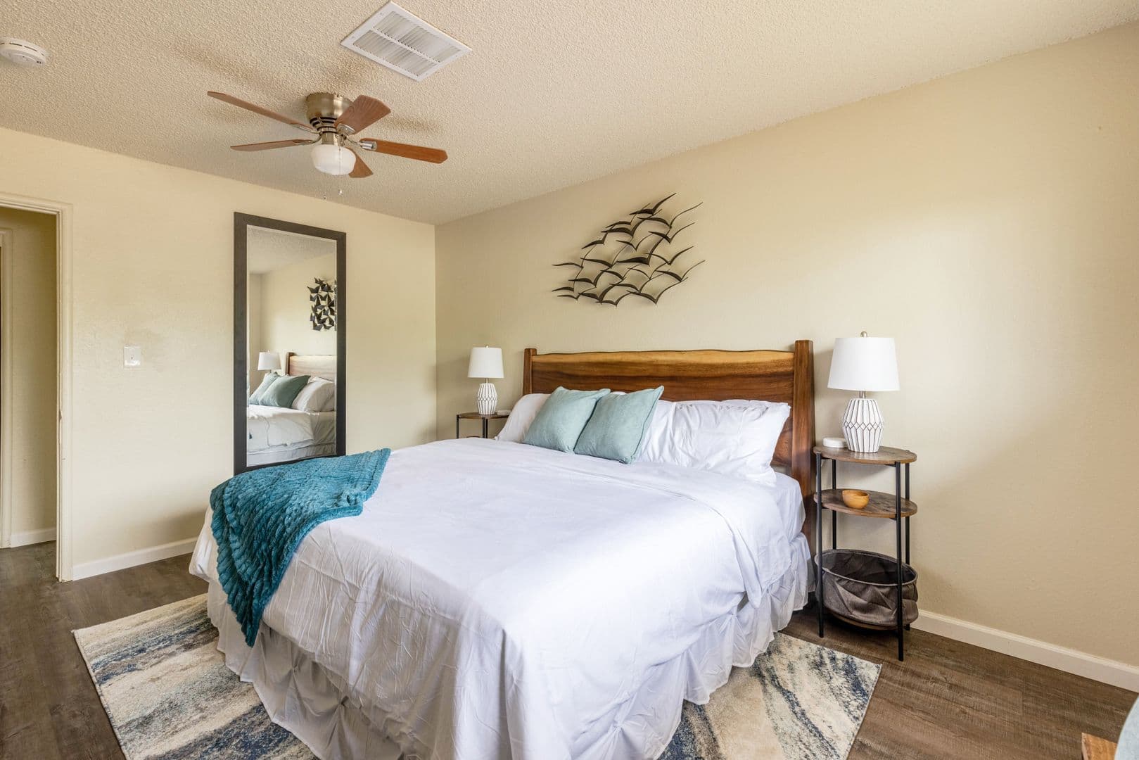 Fresno Apartment: 1329 E San Ramon Ave