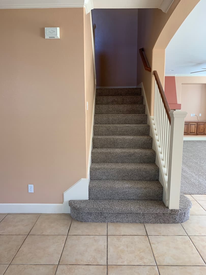 Paso Robles House: 209 Vista Del Rio