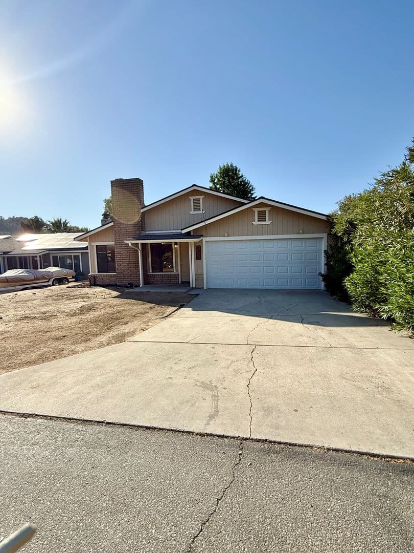 Paso Robles House: 4929 Sparrow Hawk Ln