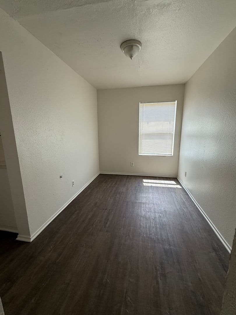 Fresno Apartment: 132-148 N San Pablo