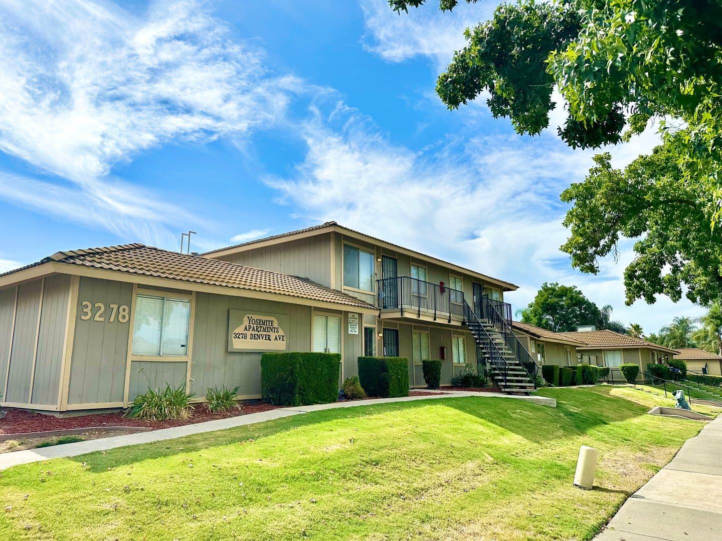 Merced Apartment: 3270-3278 Denver Ave