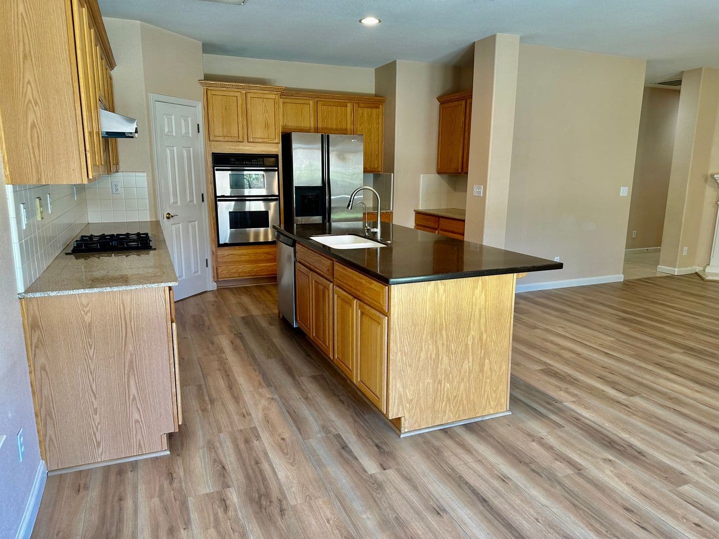 Paso Robles House: 700 River Oaks Drive