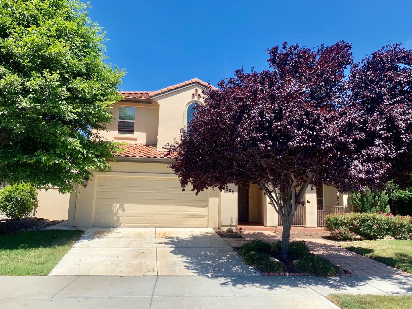 Paso Robles House: 209 Vista Del Rio