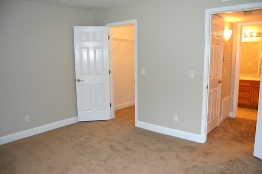 Fresno House: 2909 Huntington Blvd #112