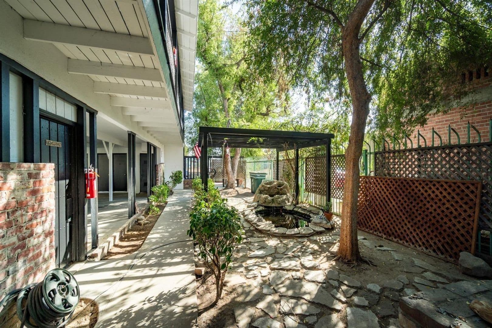 Fresno Apartment: 511 N Yosemite Ave