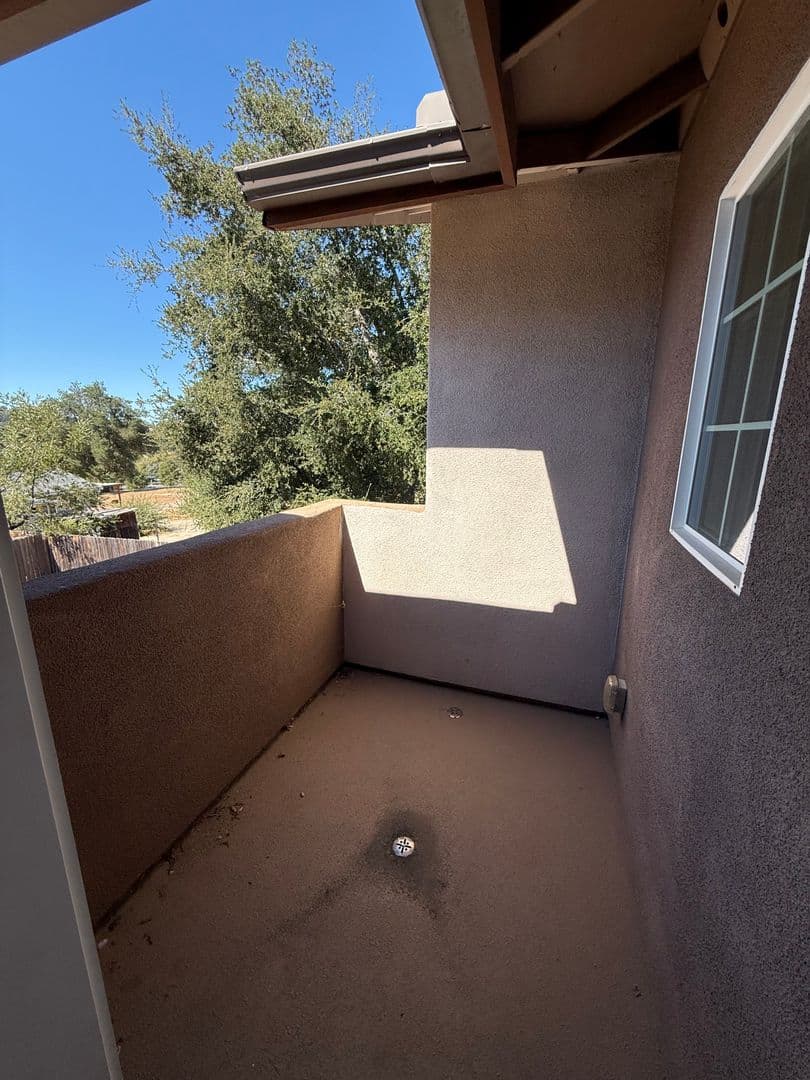 Atascadero House: 1154 Galeria Circle
