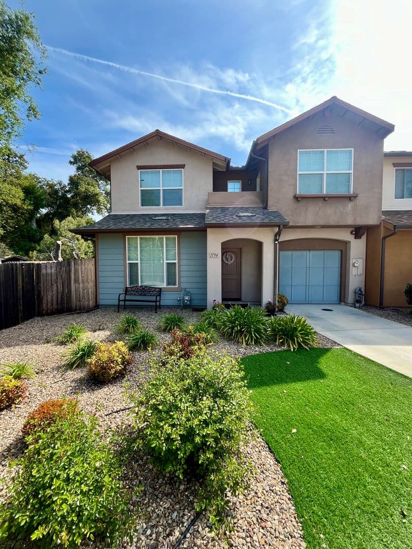 Atascadero House: 1154 Galeria Circle