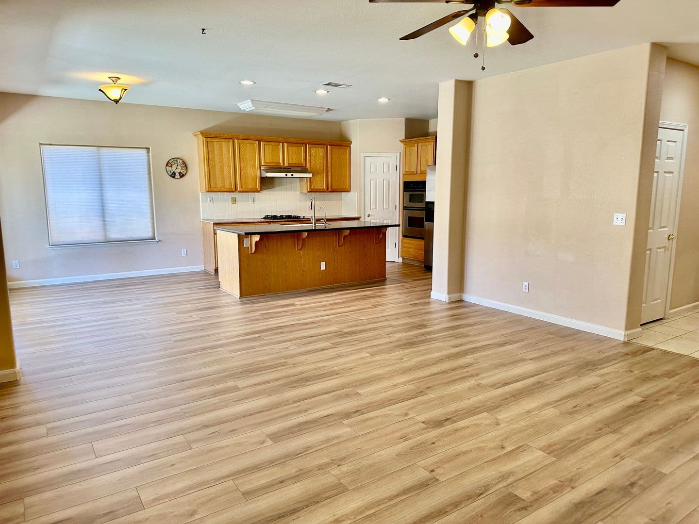 Paso Robles House: 700 River Oaks Drive