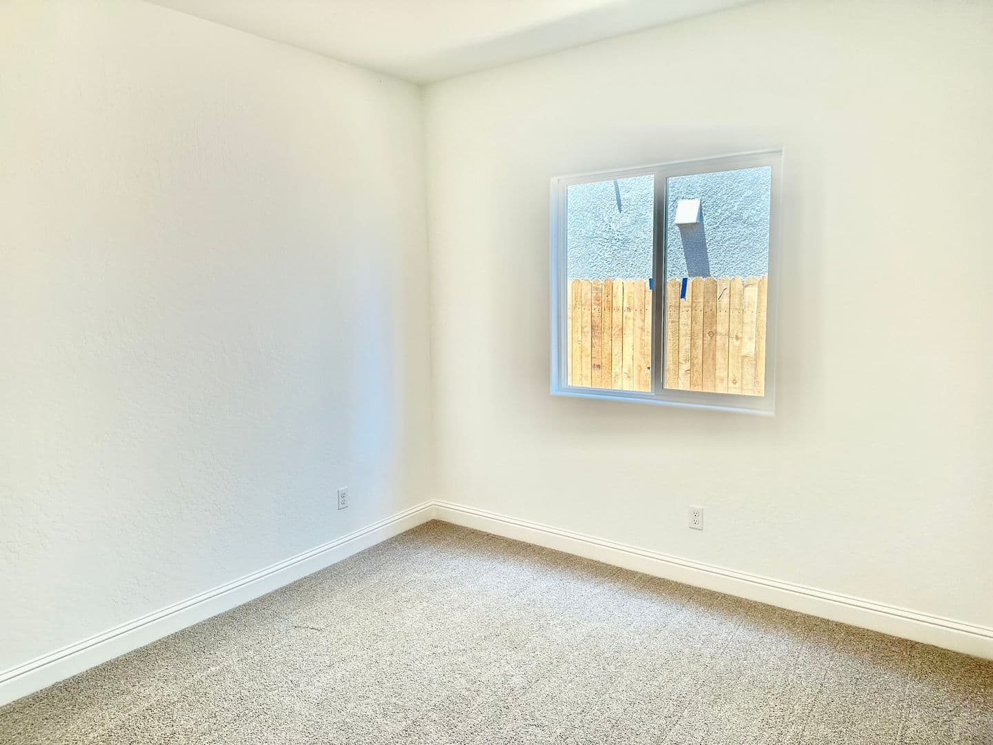 Fresno House: 7219 E Simpson Ave