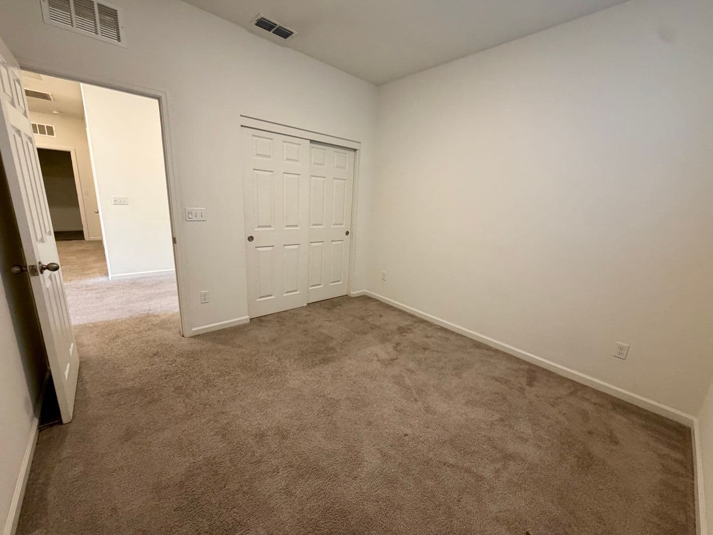 Fresno Apartment: 934 S Filbert Ave