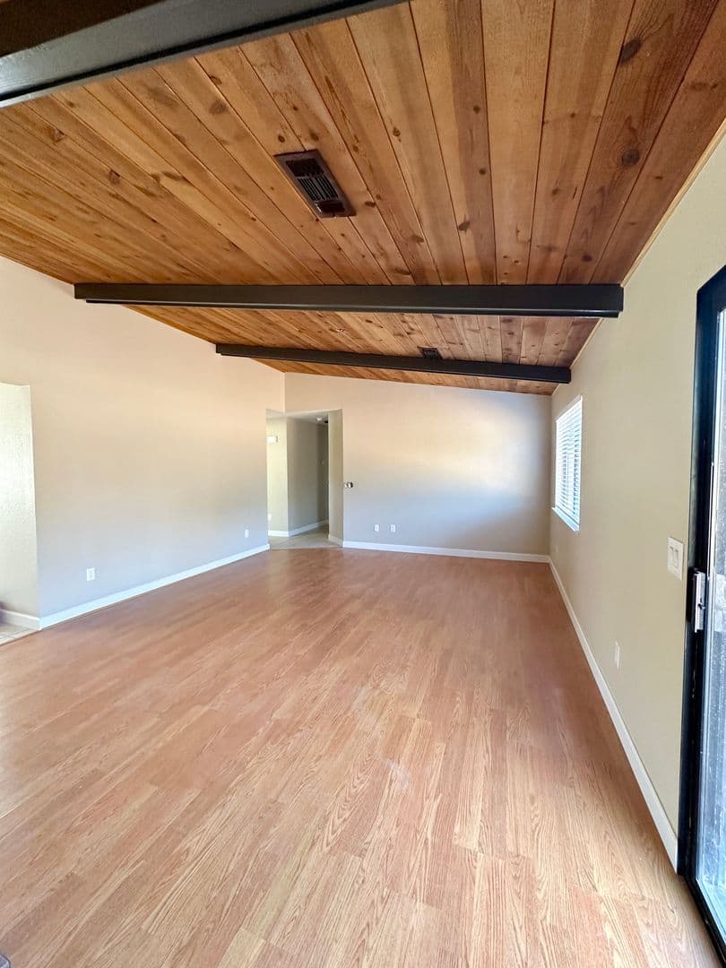 Paso Robles House: 735 Walnut Dr