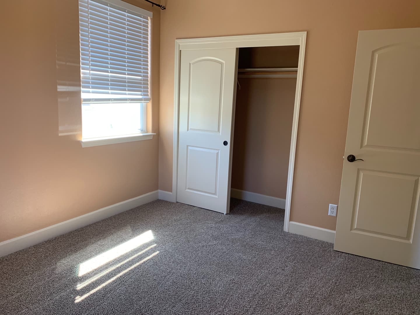 Paso Robles House: 209 Vista Del Rio