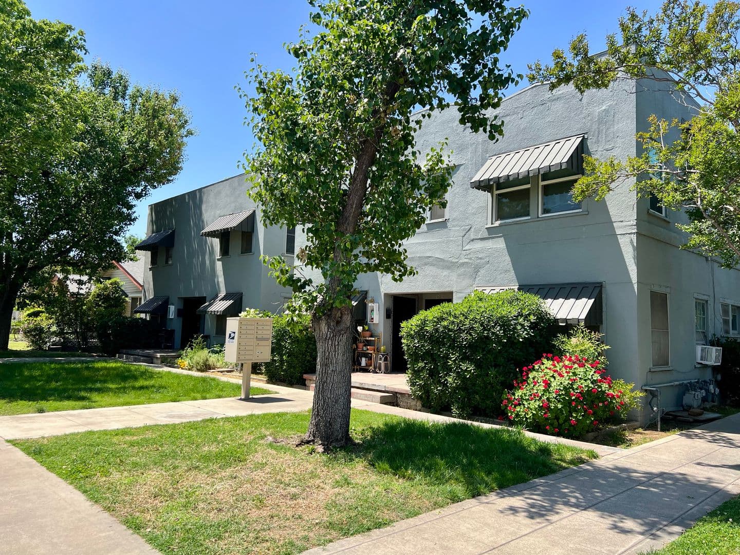 Fresno Apartment: 680 Hedges-1327 Linden Ave