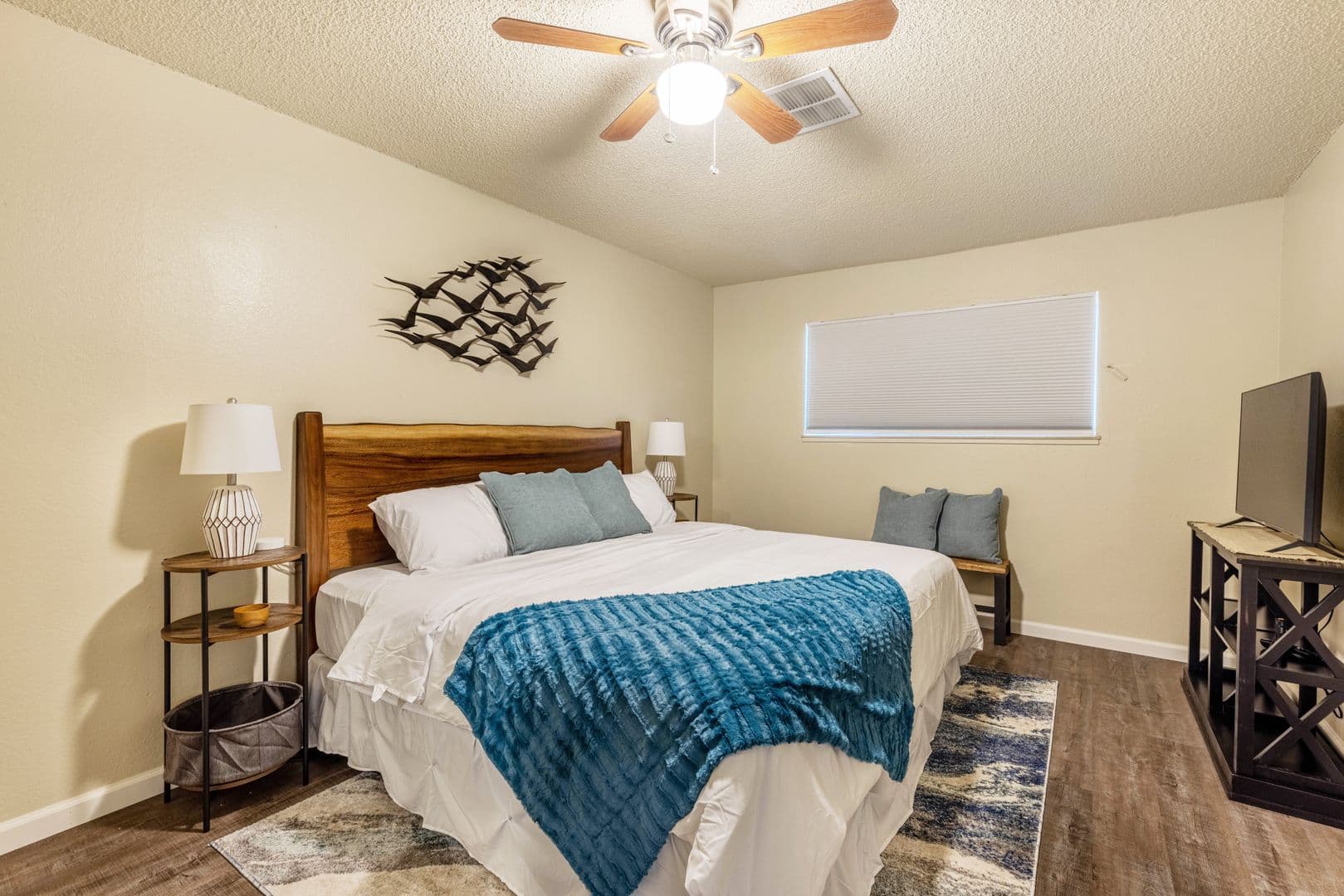 Fresno Apartment: 1329 E San Ramon Ave