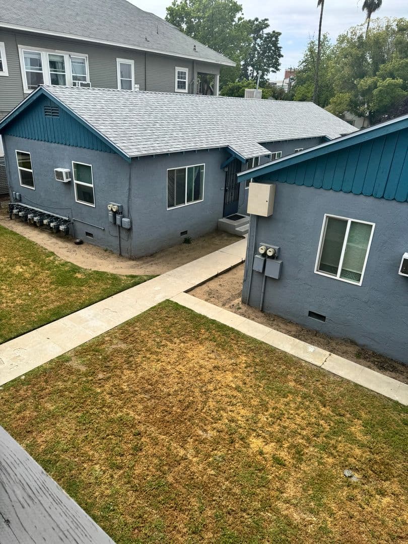 Fresno Apartment: 154-164 N U St