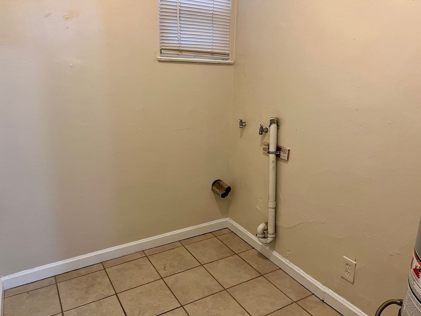 Fresno Apartment: 422 N Glenn Ave