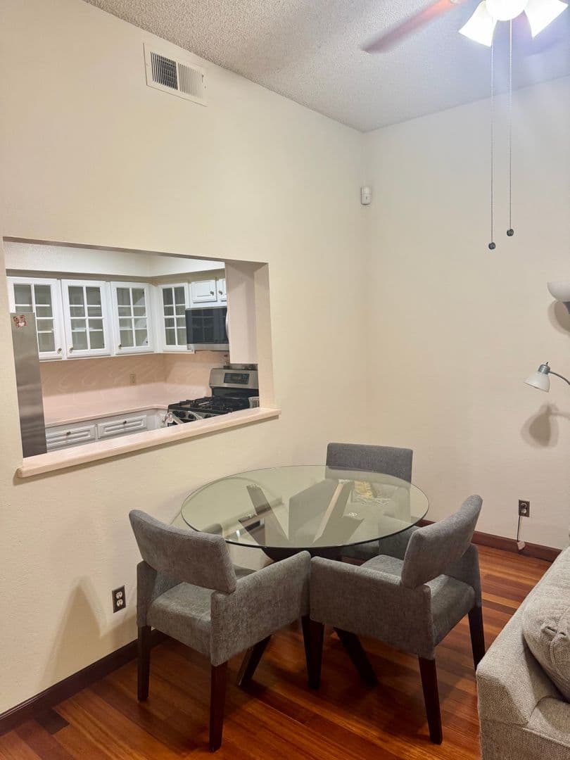Fresno House: 2890 Huntington Blvd #150
