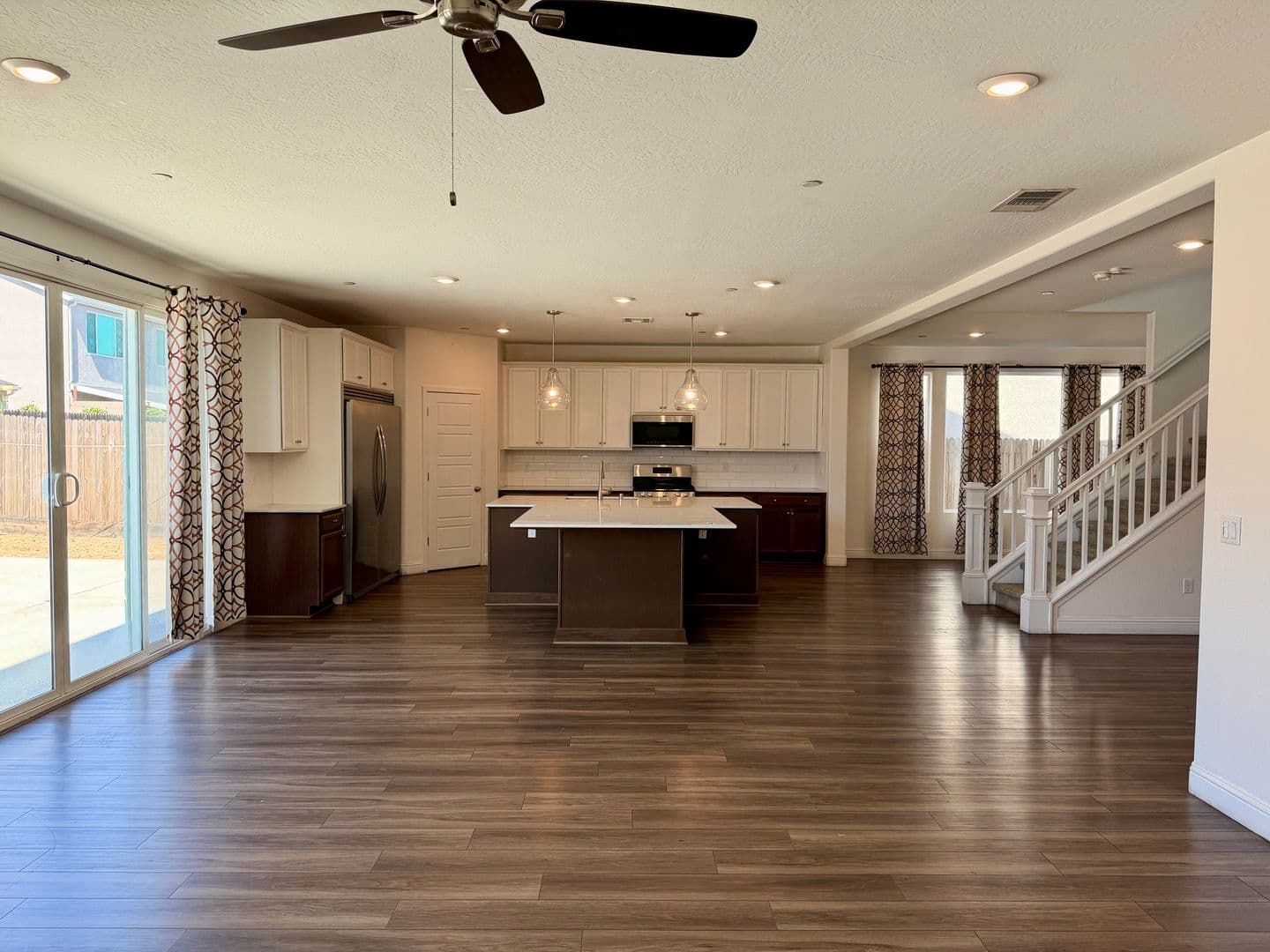 Fresno House: 5817 E Truman Ave