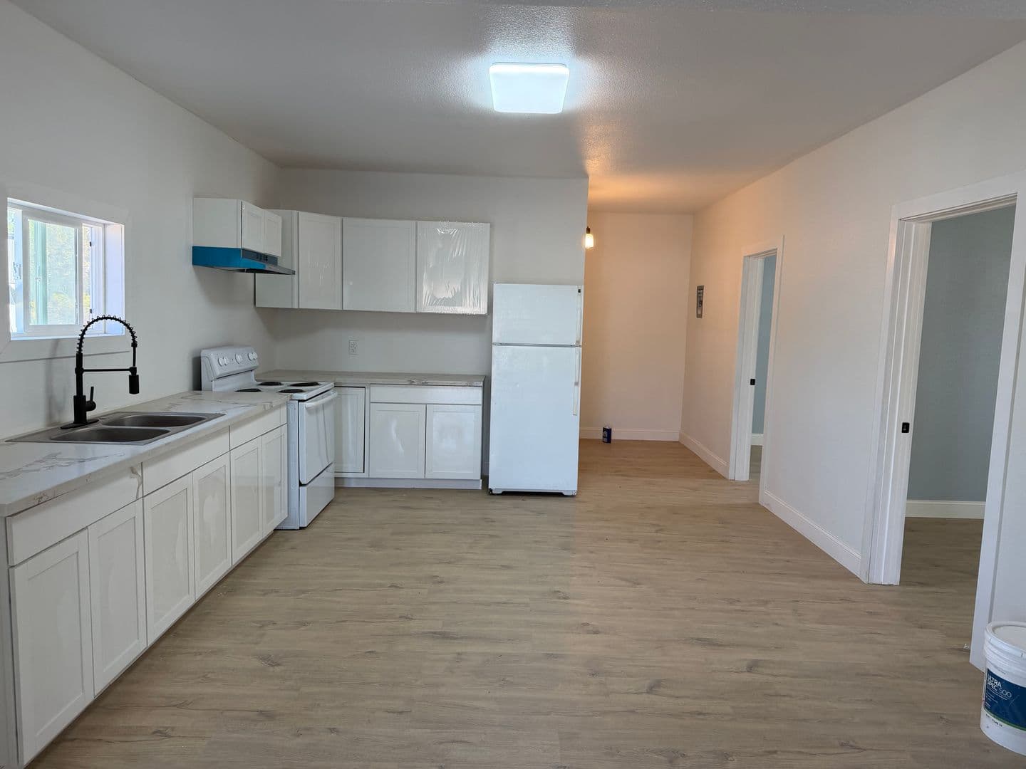 Tranquillity Apartment: 5992 Juanche Ave