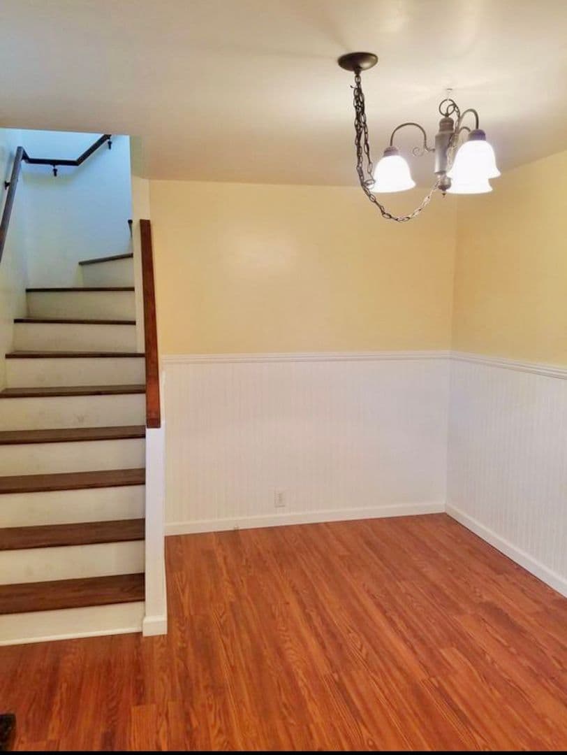 Paso Robles House: 1806 Pine St