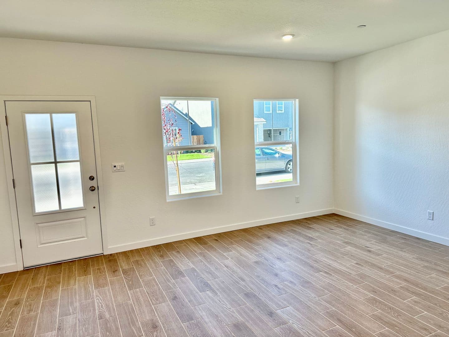 Madera House: 843 Ponderosa Way