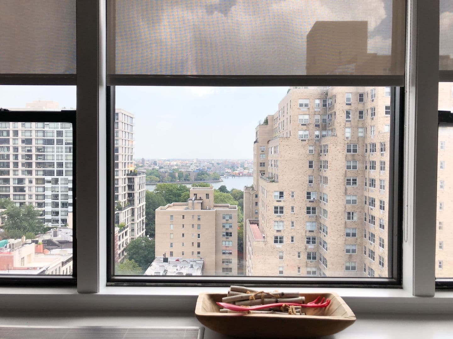 New York Apartment: 500 A East 87th Street