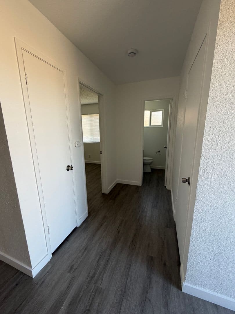 Vacaville Apartment: 209 Brown St