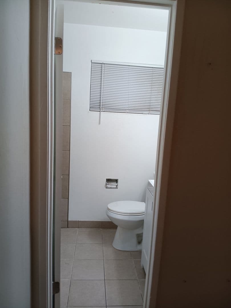 Vacaville Apartment: 209 Brown St
