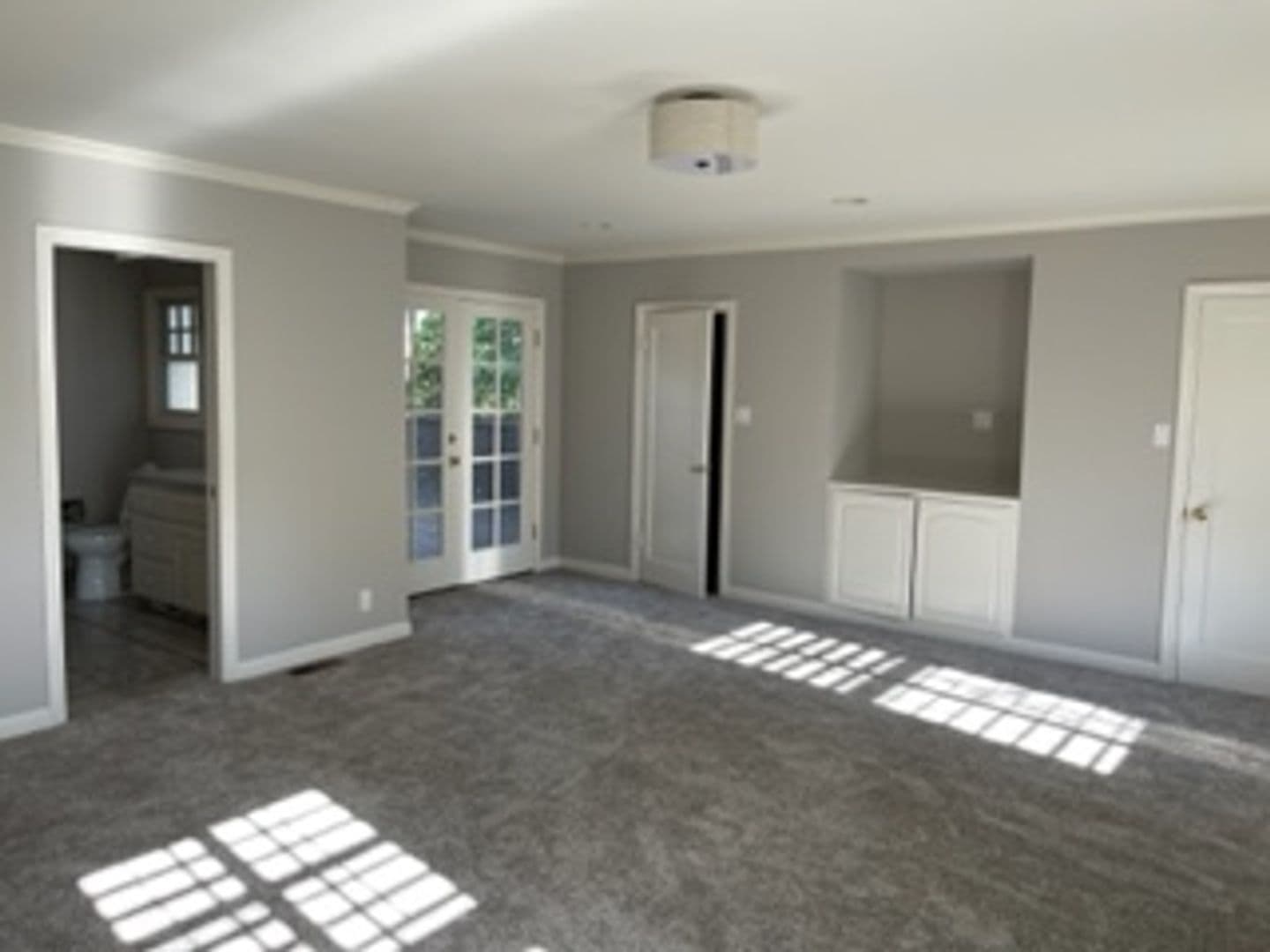 San Mateo House: 530 Carmel Circle