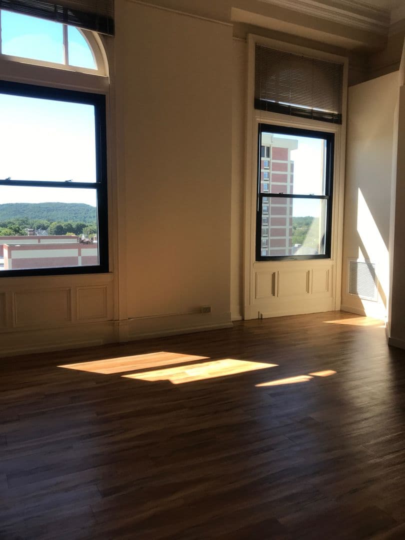 Pittsfield Apartment: 7 North Street