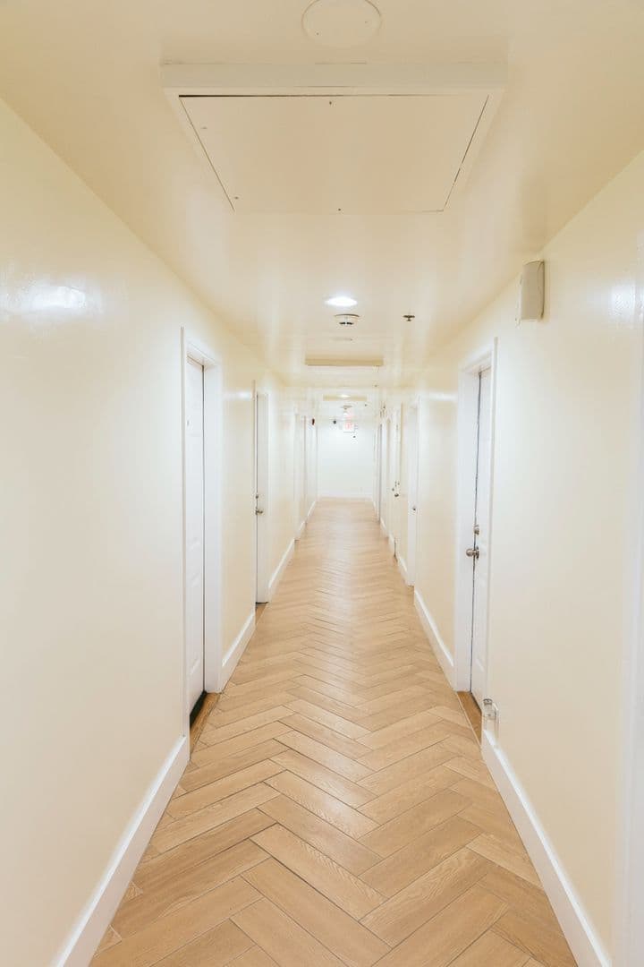 West Palm Beach Apartment: 2320 N Dixie Hwy