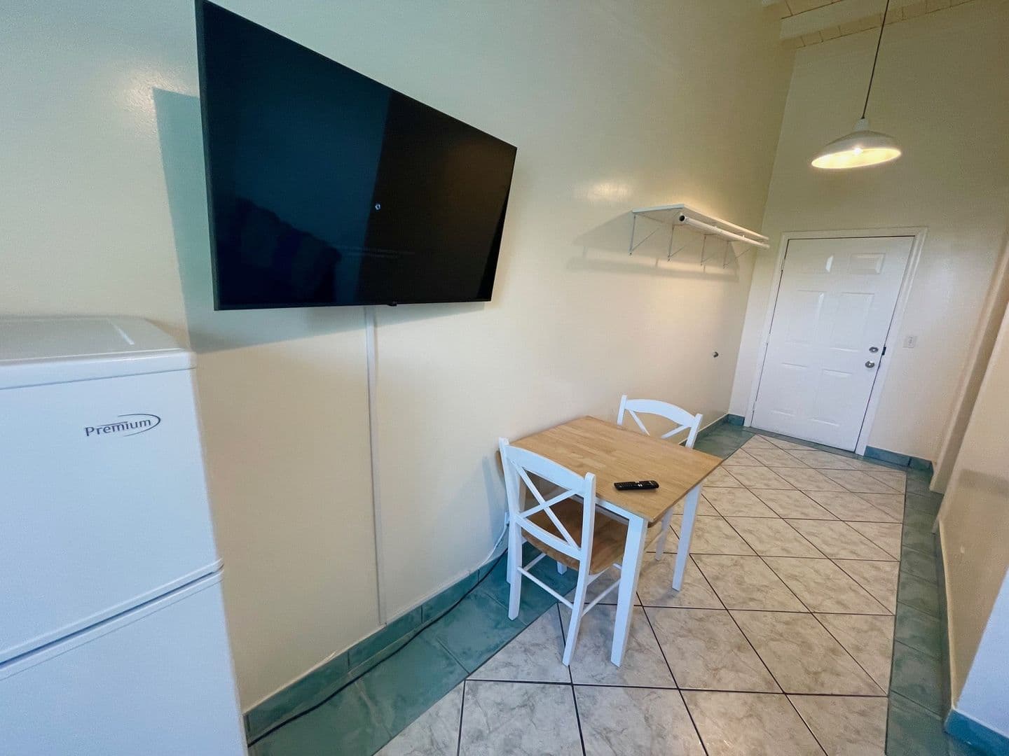 West Palm Beach Apartment: 2320 N Dixie Hwy