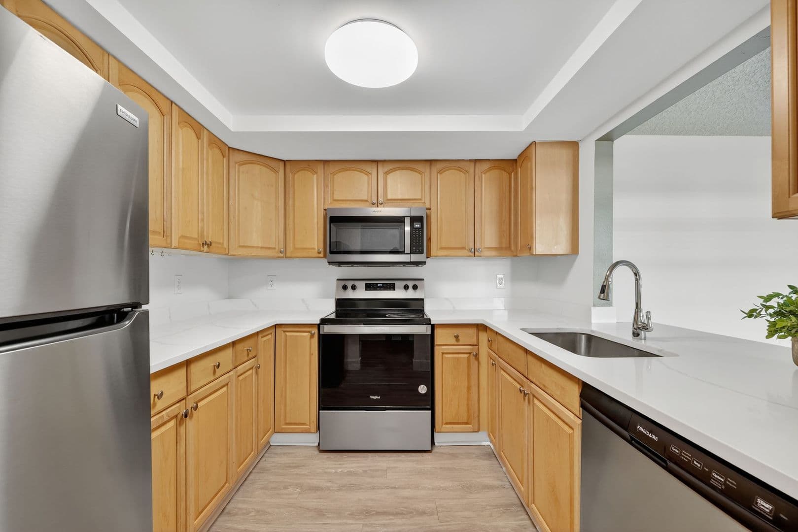 Fort Pierce Apartment: 2517 S 17th Street