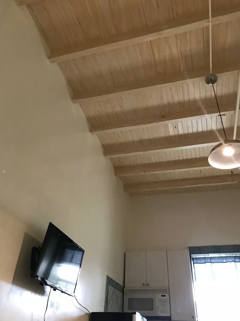 West Palm Beach Apartment: 2320 N Dixie Hwy