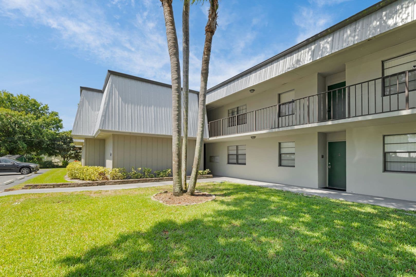 Fort Pierce Apartment: 2517 S 17th Street