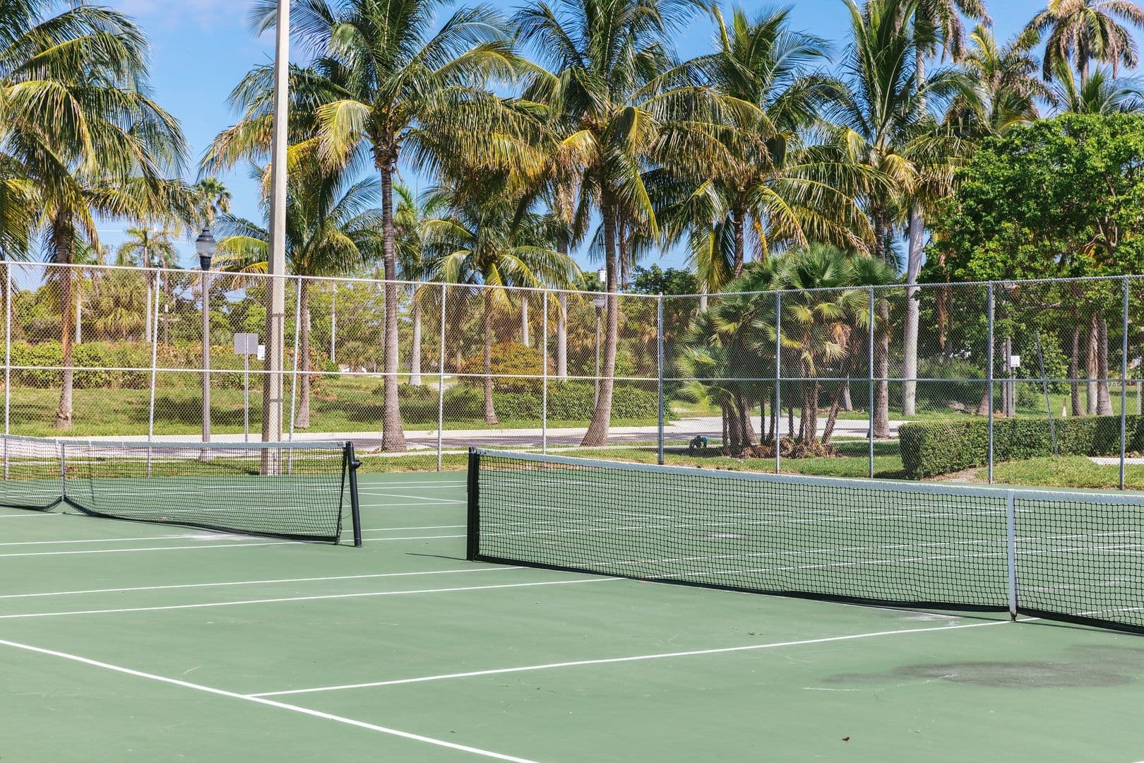 West Palm Beach Apartment: 2320 N Dixie Hwy