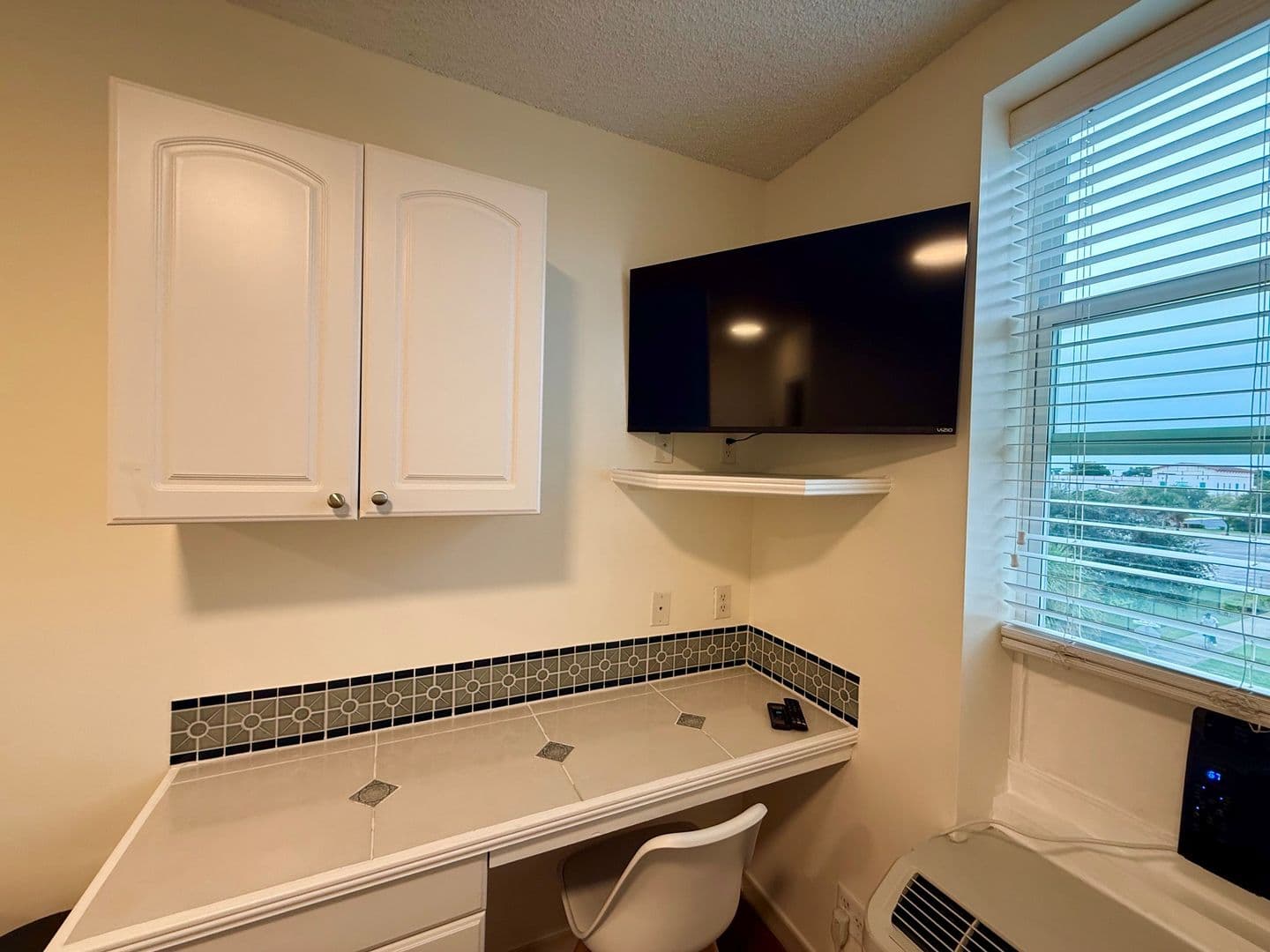 West Palm Beach Apartment: 2320 N Dixie Hwy