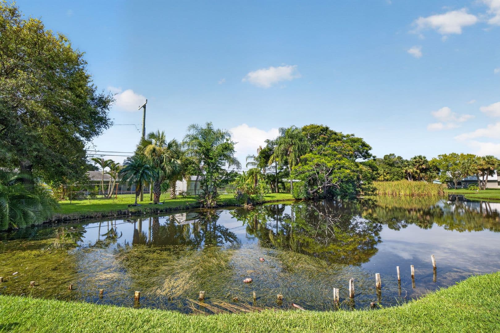 Fort Pierce Apartment: 2517 S 17th Street