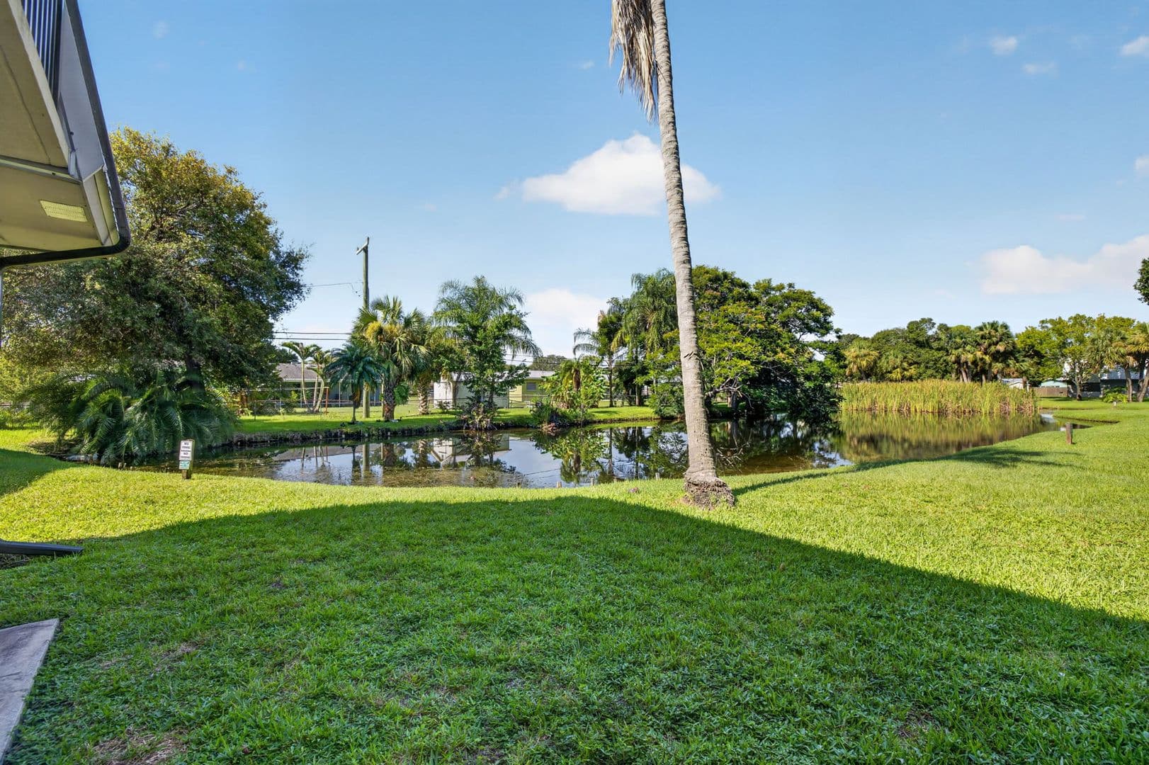 Fort Pierce Apartment: 2517 S 17th Street