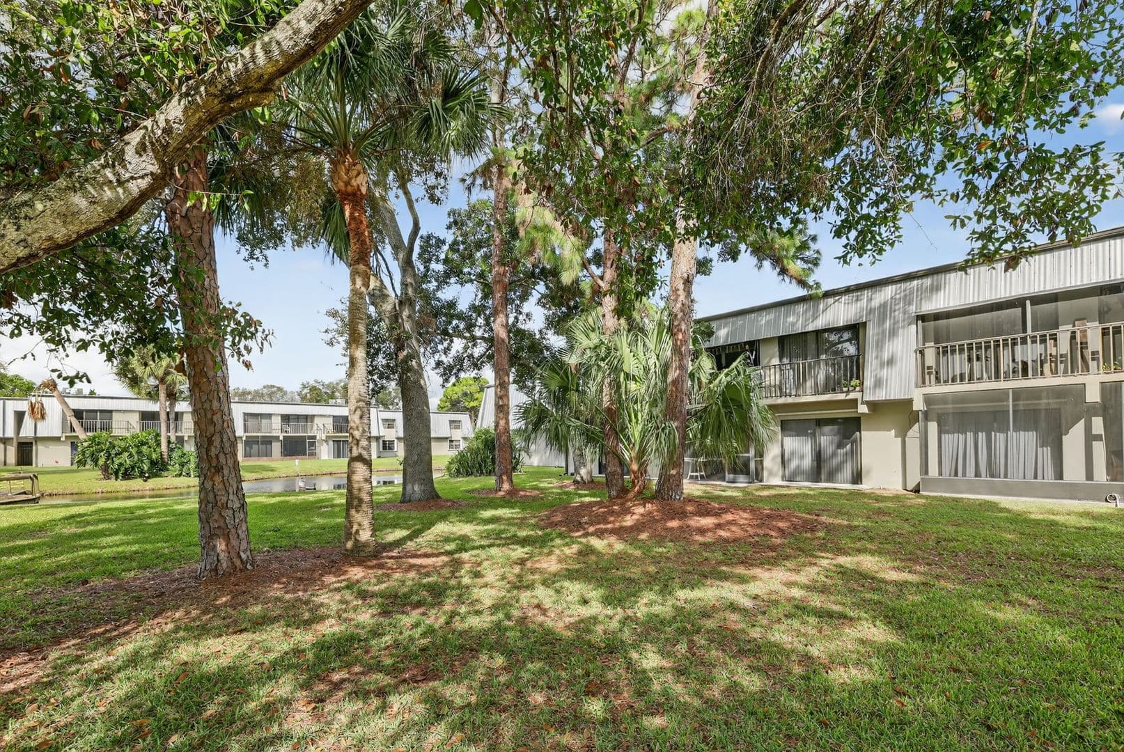 Fort Pierce Apartment: 2517 S 17th Street