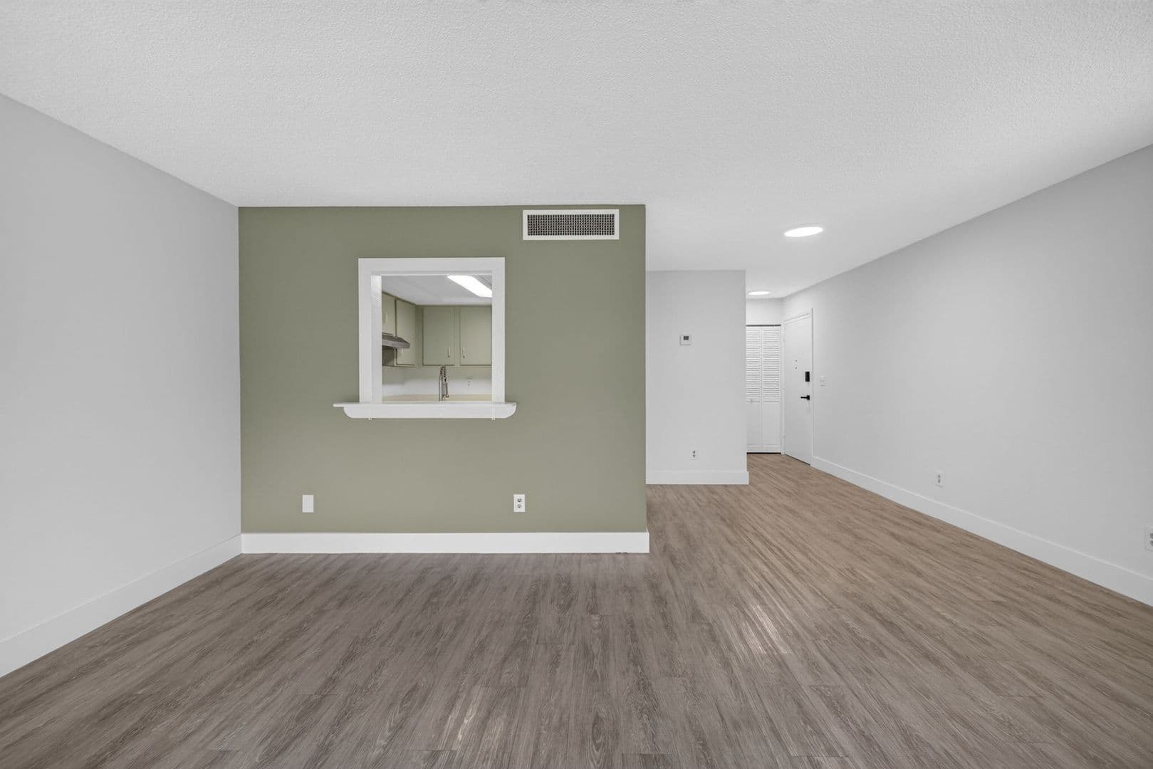 Fort Pierce Apartment: 2517 S 17th Street