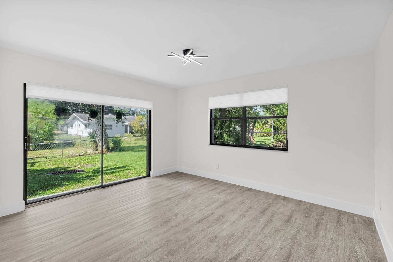 Fort Pierce Apartment: 2517 S 17th Street