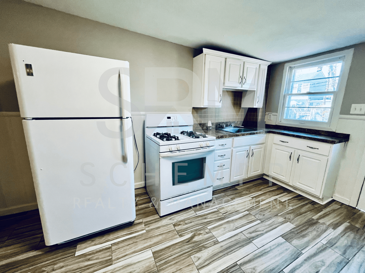 Louisville House: 1523 Christy Ave