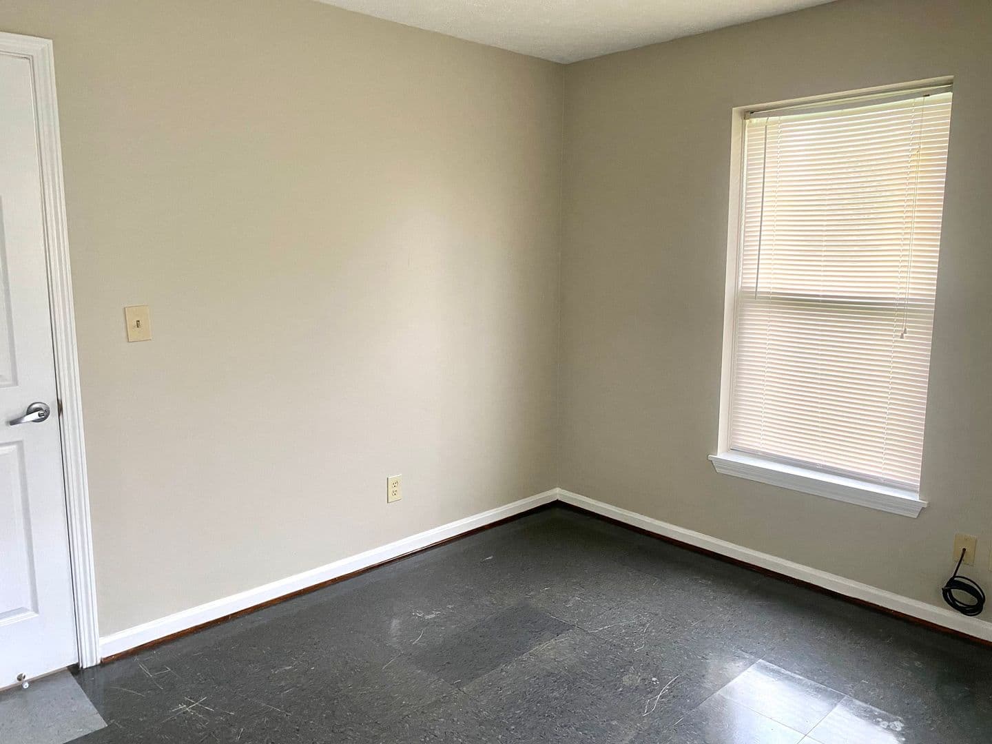 Louisville House: 3149 Vermont Ave