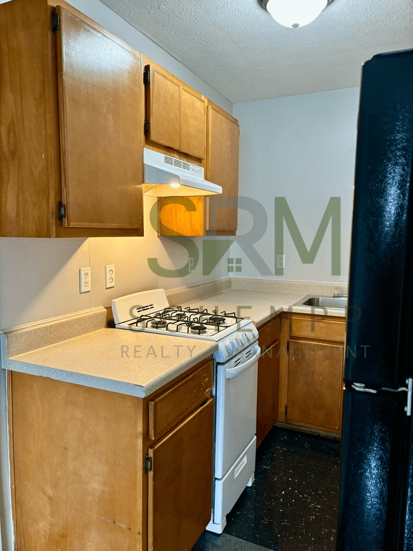 Louisville House: 2431 St. Xavier St