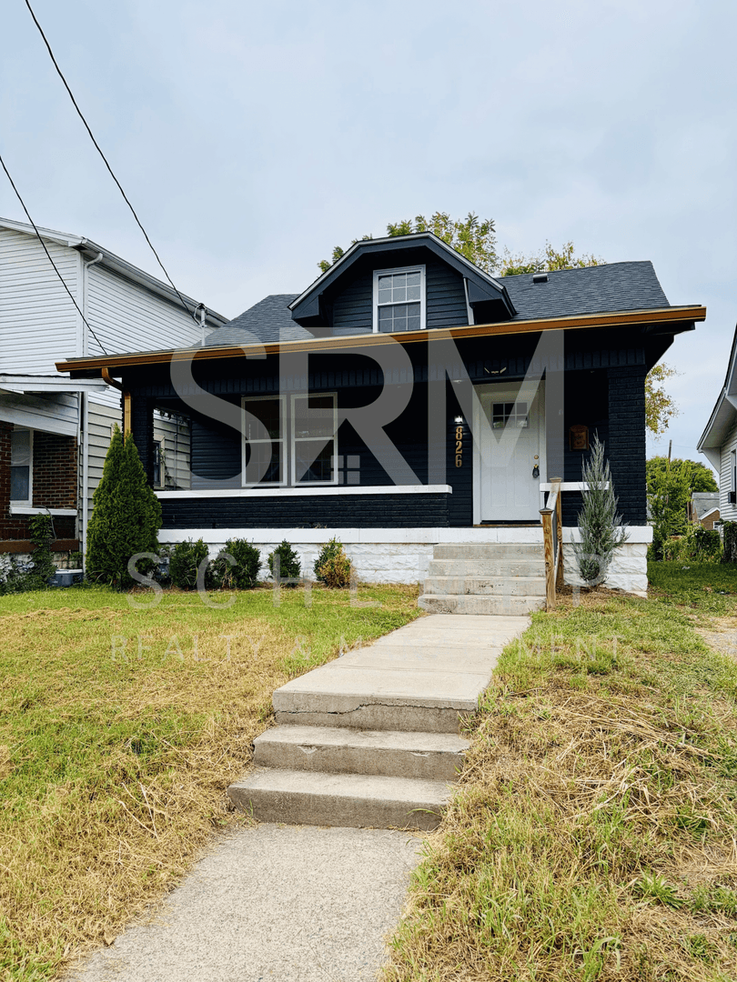 Louisville House: 826 S. 38th