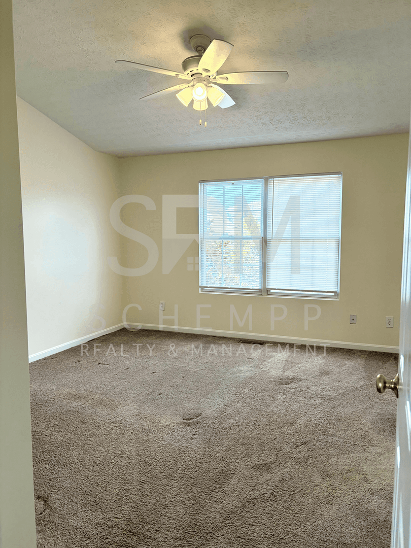Louisville House: 7022 Shanty Creek Drive